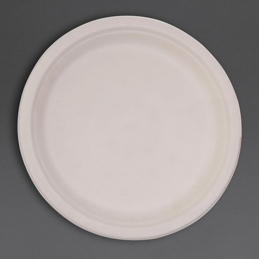 Fiesta Compostable Bagasse Round Plates Natural Colour 181mm (50 Pack)