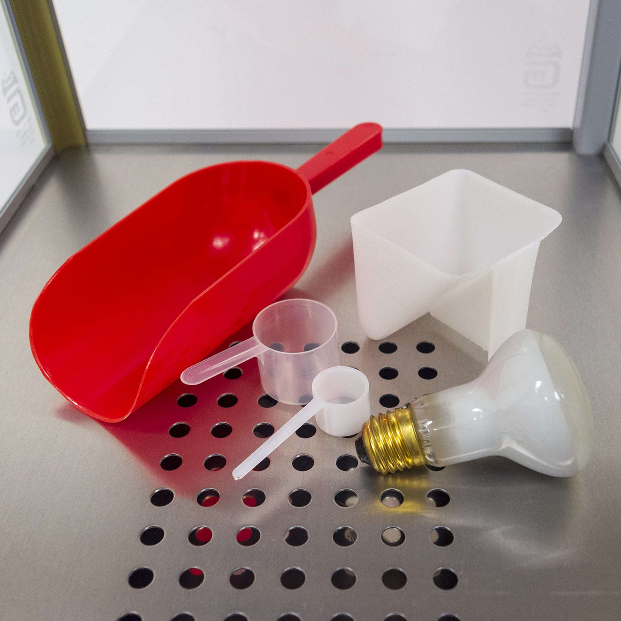 8oz Red Fun Pop Popcorn Machine Gold Medal