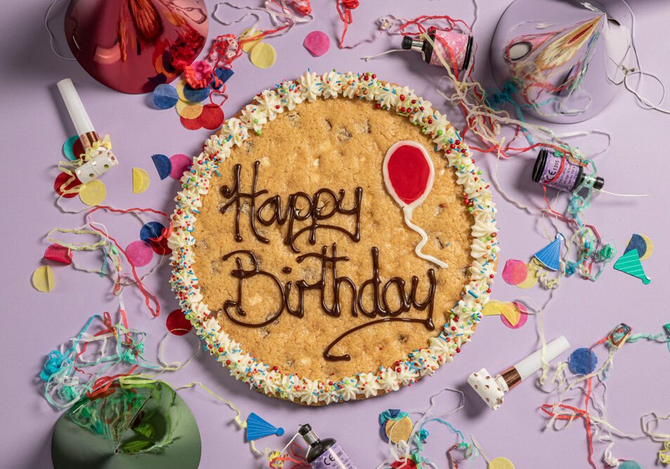 Macphie 5th Avenue Dark Chocolate Icing 12.5kg