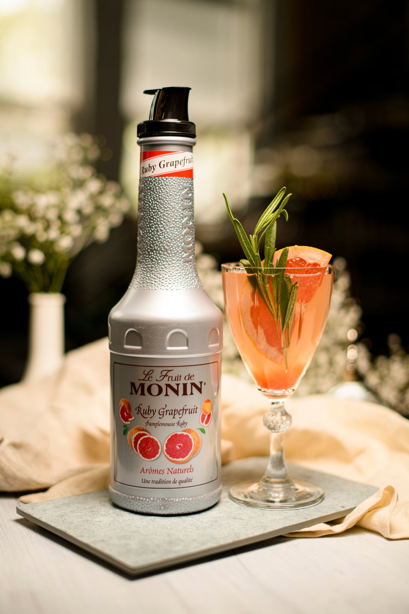 Monin Ruby Grapefruit Puree Syrup 1ltr