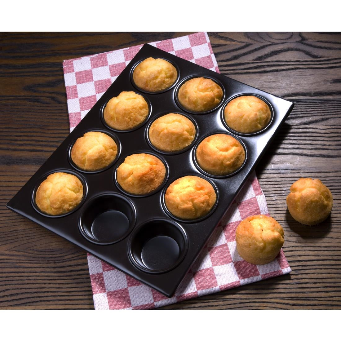 Vogue Aluminium Non-Stick Muffin Tray 12 Cup