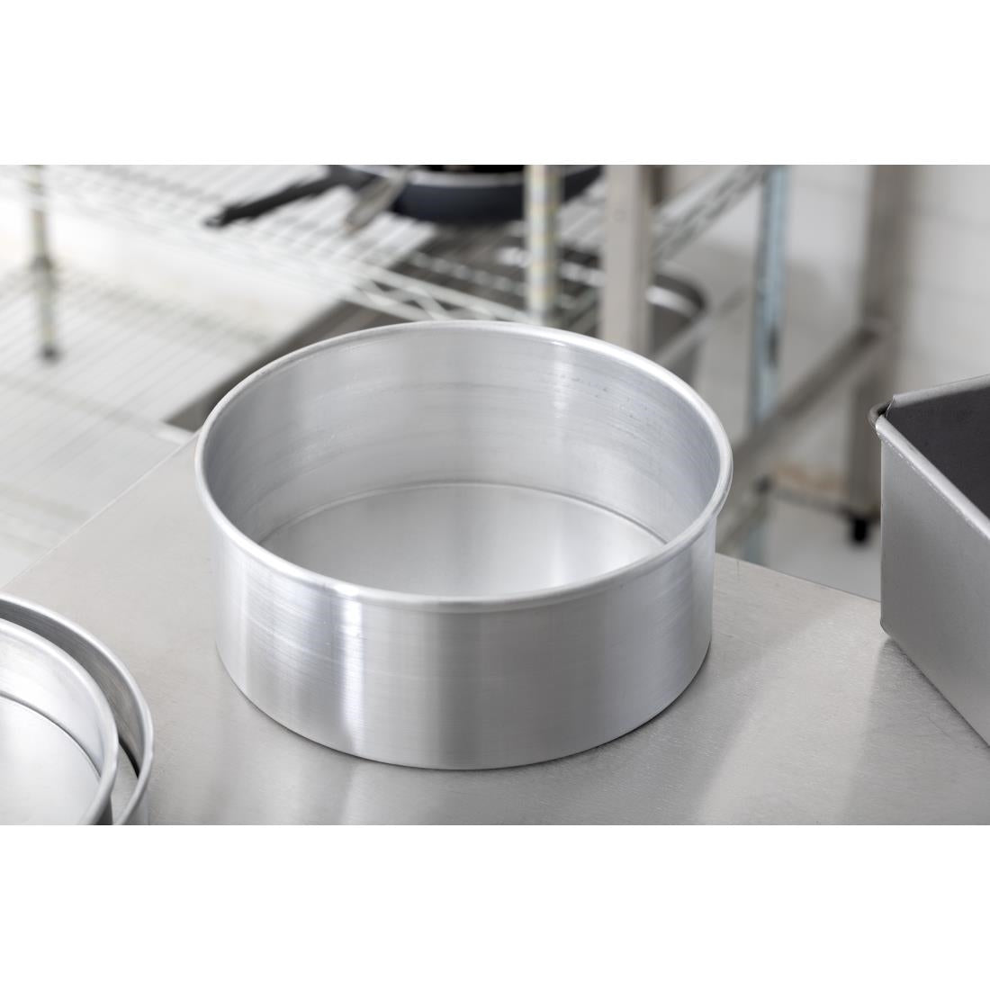 Aluminium Cake Tin With Removable Base 200mm