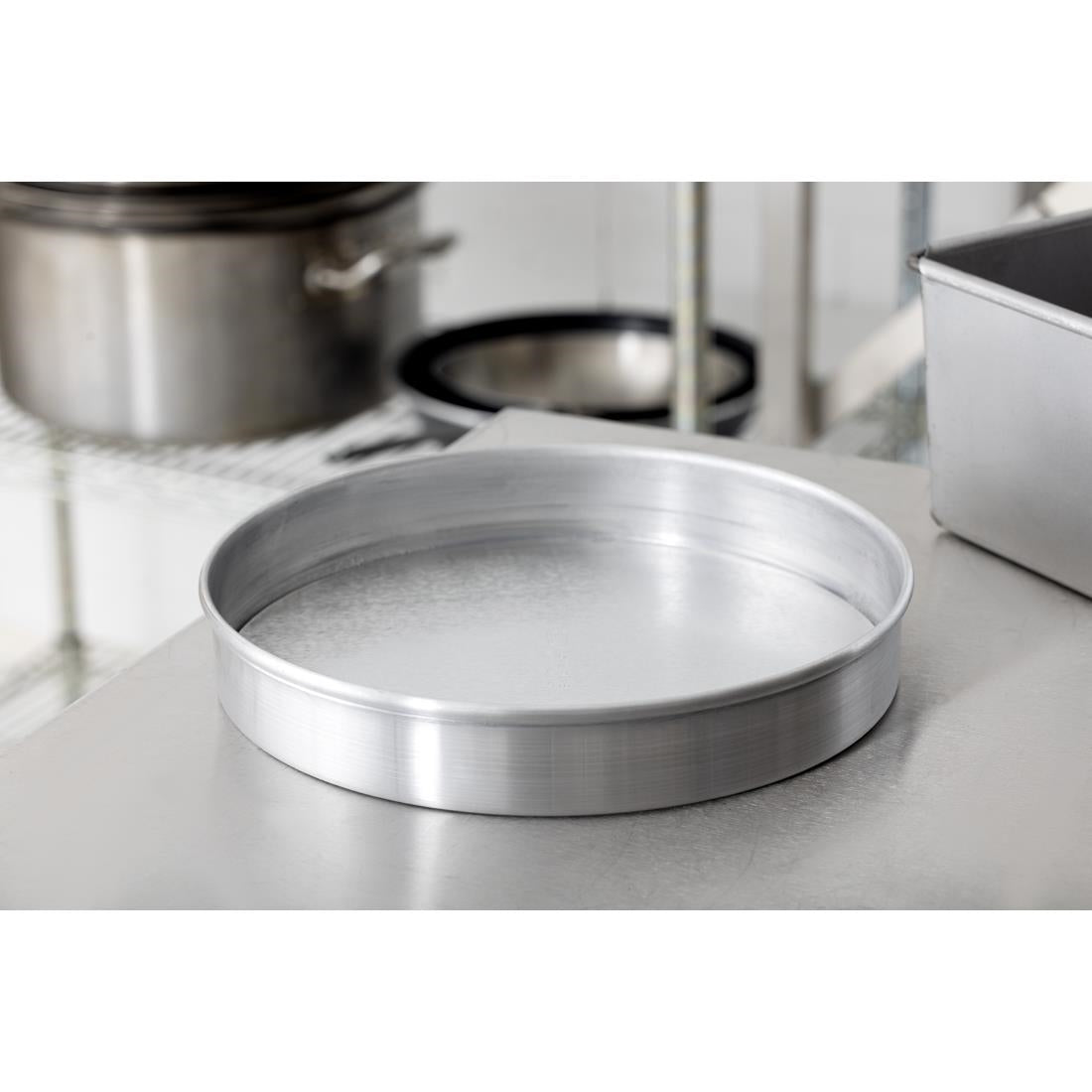 Aluminium Sandwich Cake Tin With Removable Base 230mm