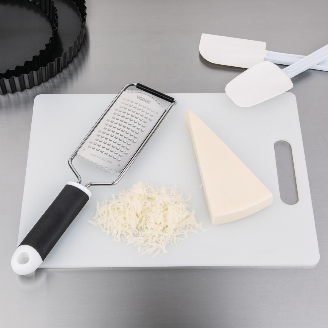Vogue Narrow Blade Medium Grater