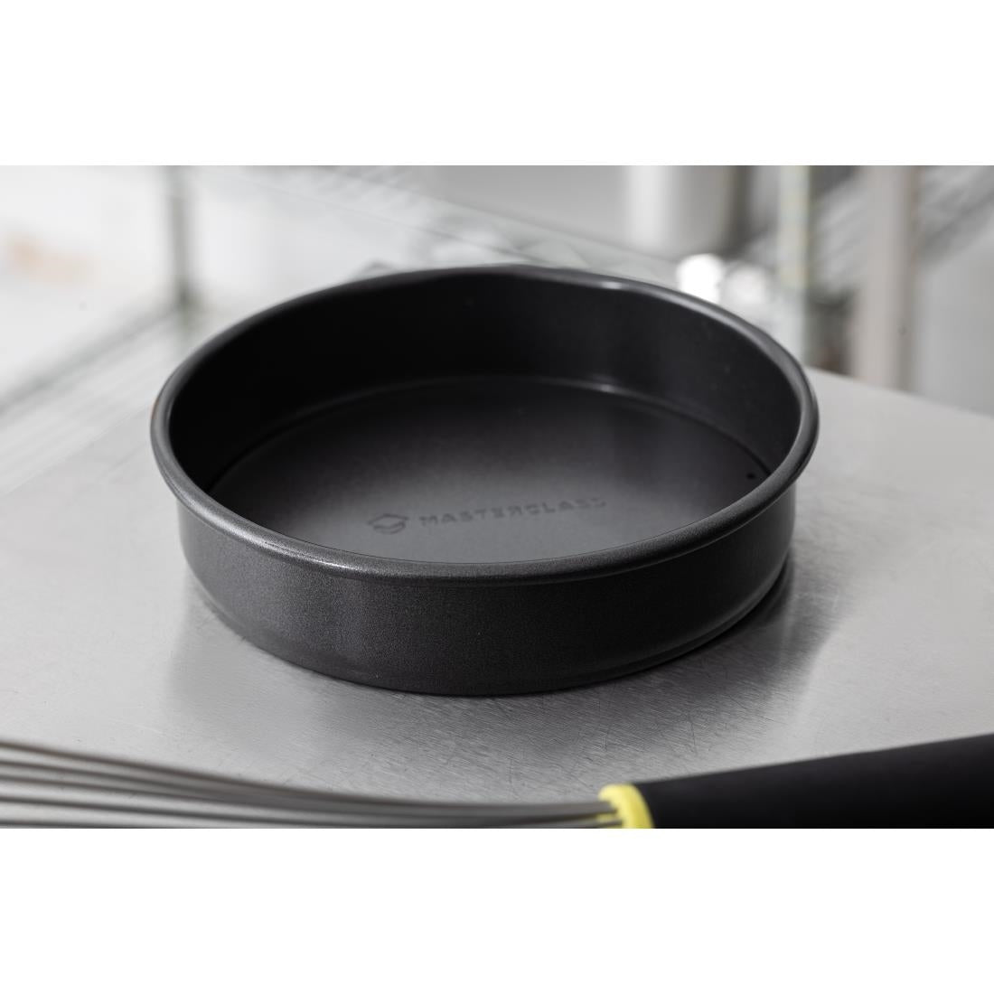 Masterclass Non-Stick Loose Base Round Sandwich Pan 150mm