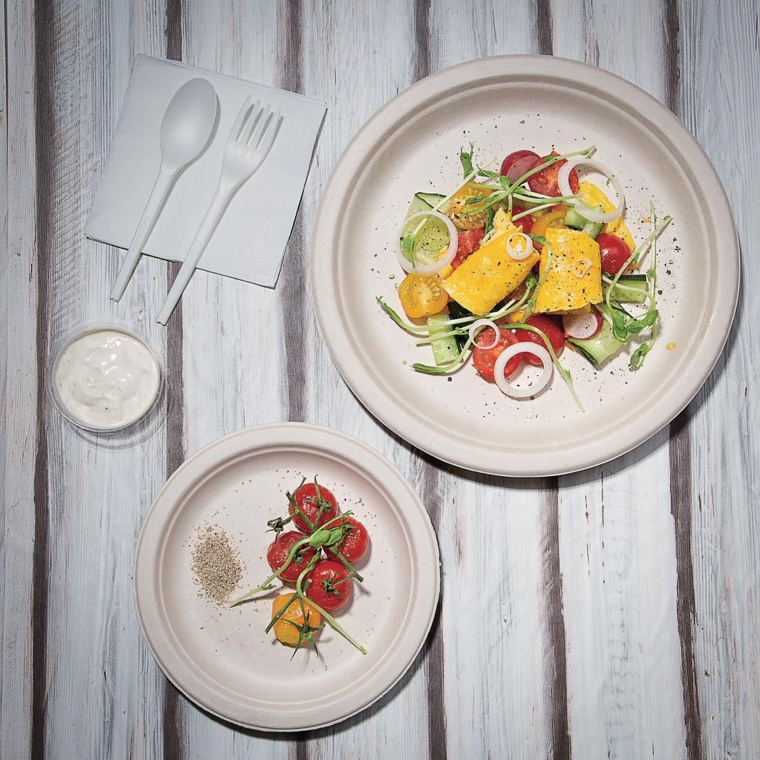 Fiesta Compostable Bagasse Round Plates Natural Colour 181mm (50 Pack)