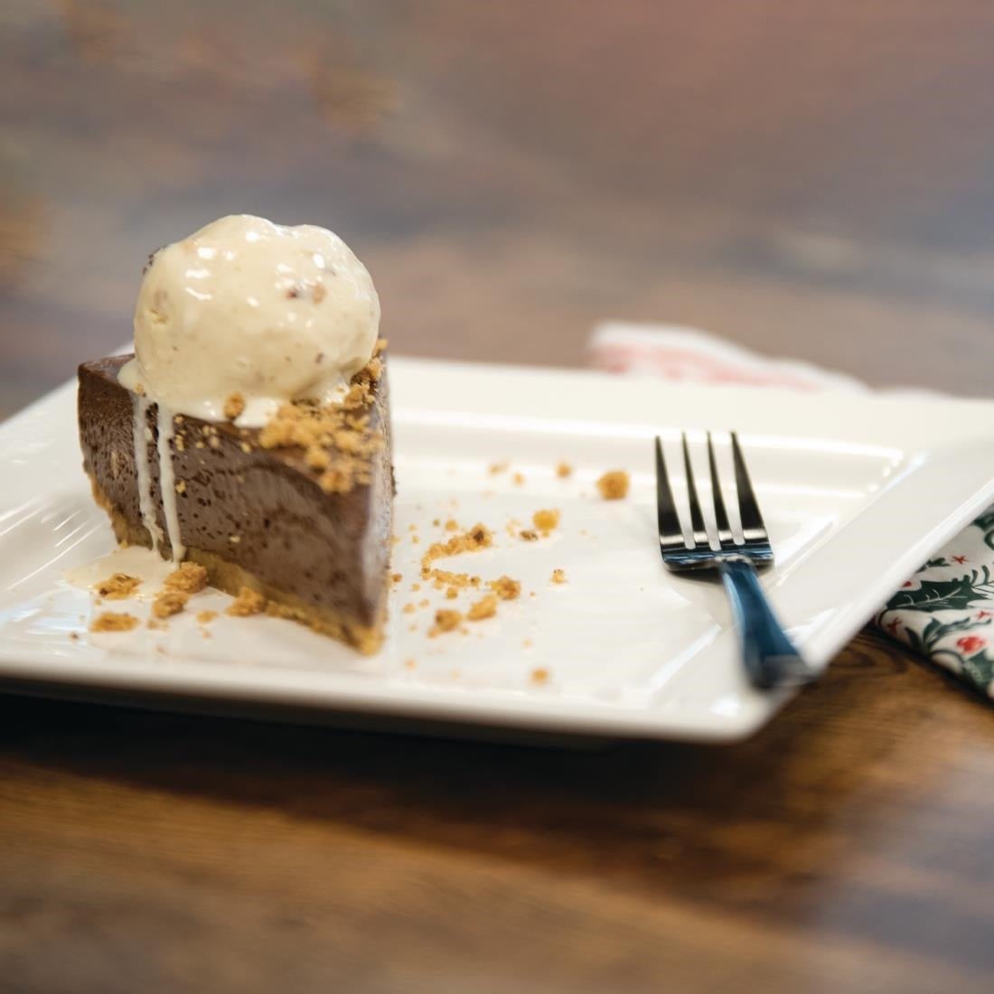 Olympia Lumina Square Plates White 233mm (4 pack)