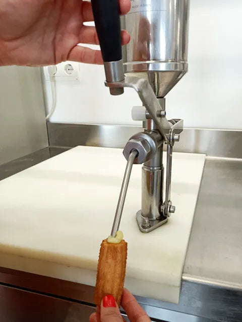 Mi Churrería filling cream powder 10kg box, formulated for churros and fritters with a smooth, creamy texture and rich flavour.