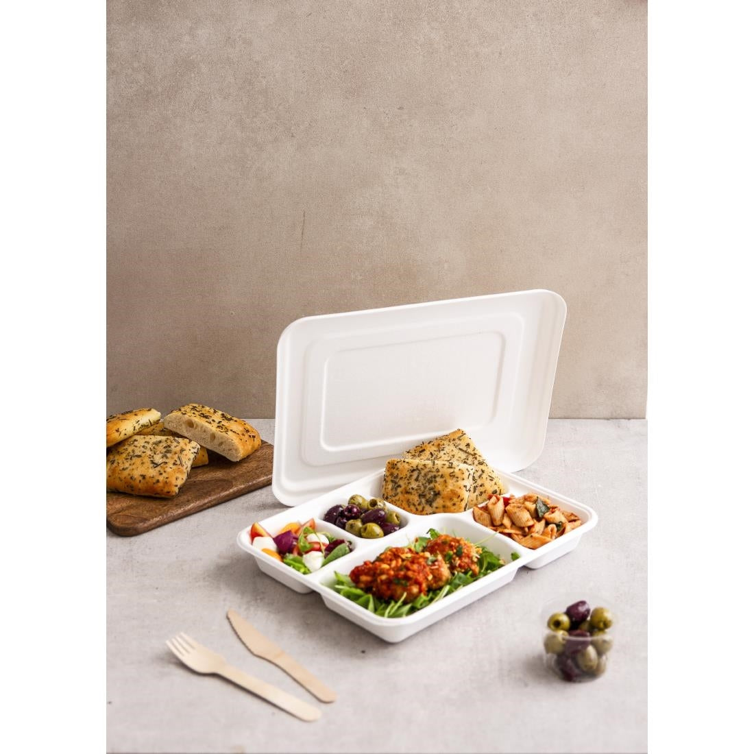 Vegware 5 Compartment Bagasse Meal Trays with Lid (200 pack)