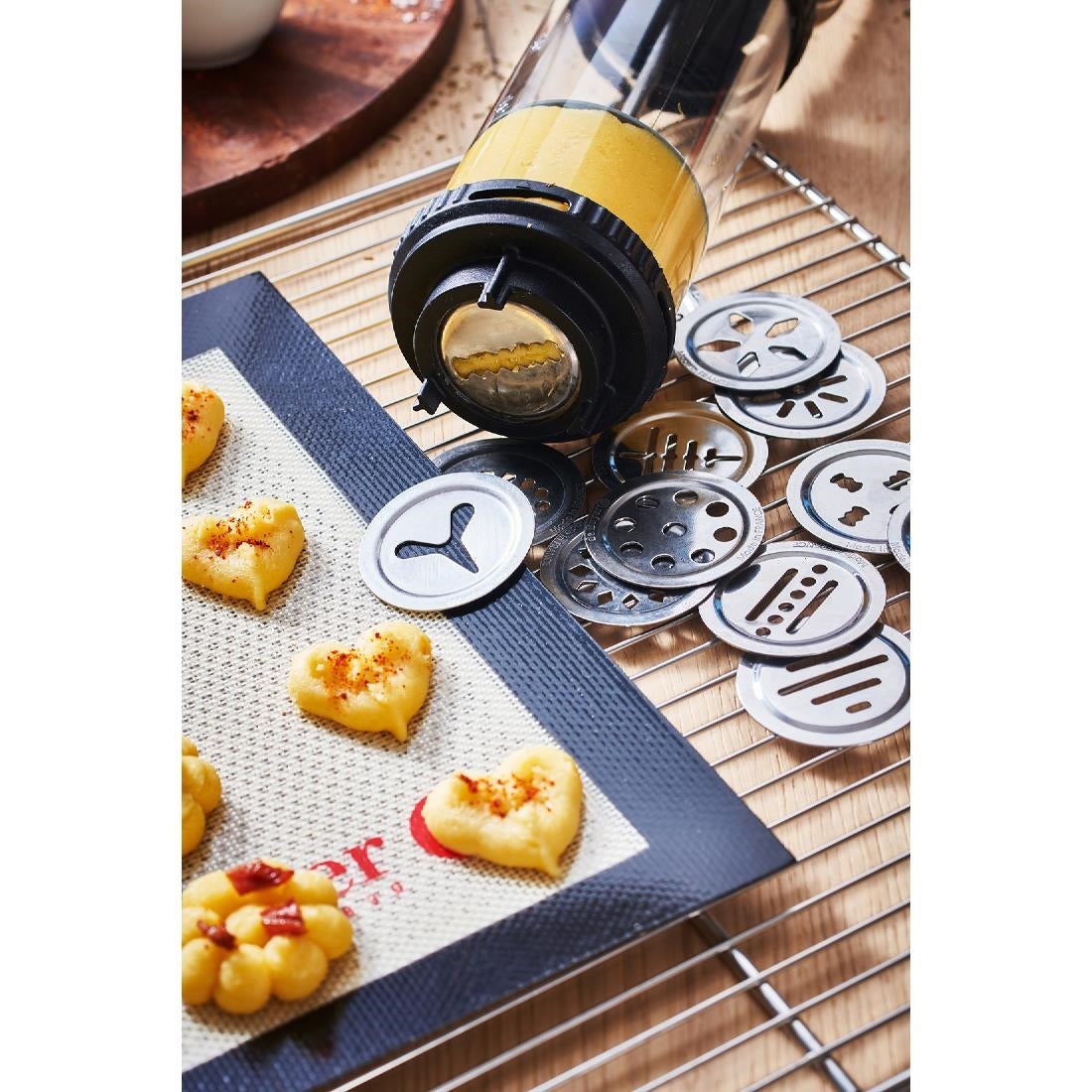 De Buyer Special Shortbread Biscuit Disc Kit For Le Tube (13 Discs)