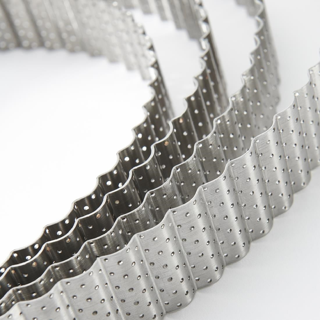 De Buyer Perforated Fluted Stainless Steel Tart Ring 200mm