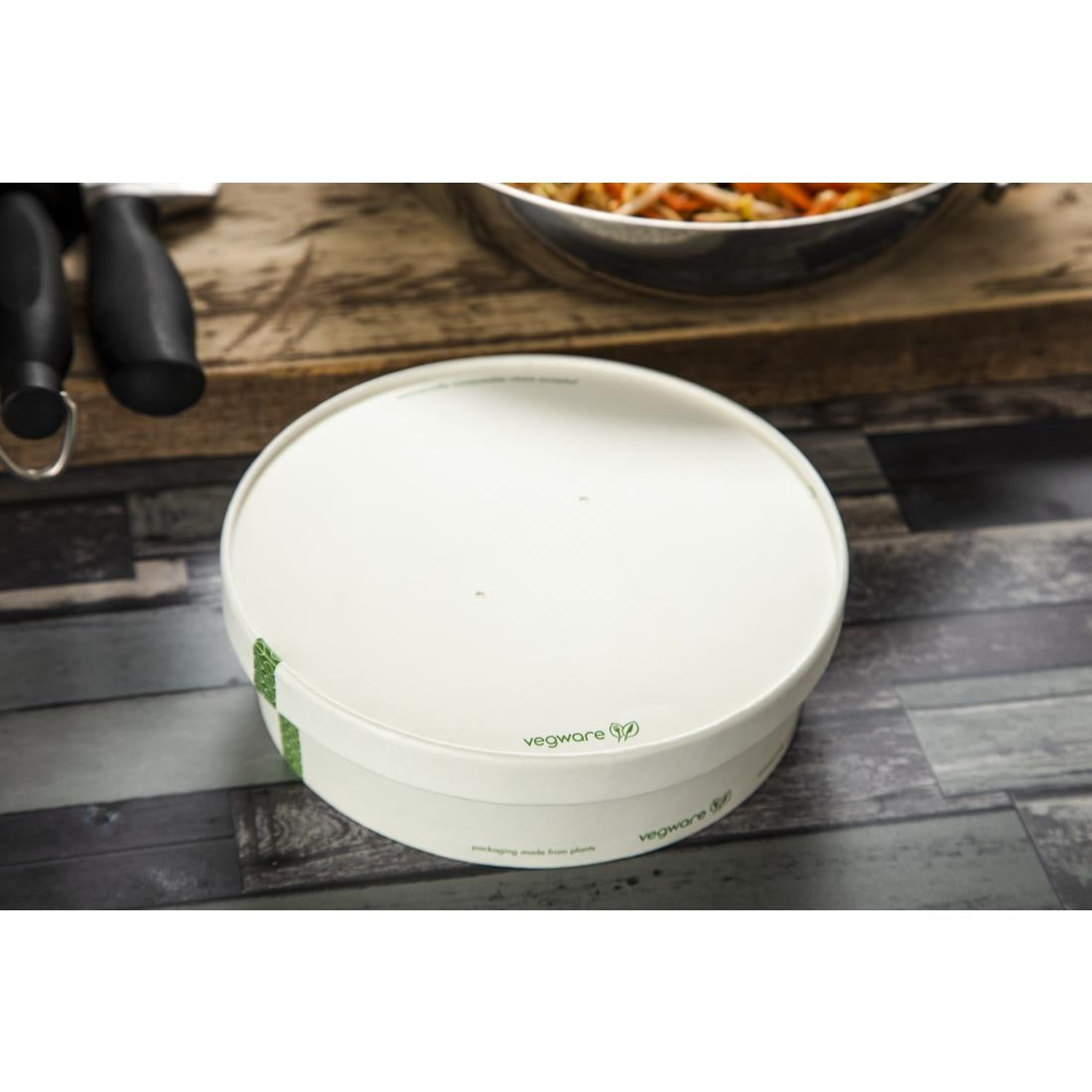 Vegware 185-Series Compostable Bon Appetit Wide PLA-lined Paper Food Bowl Lid (300 Pack)