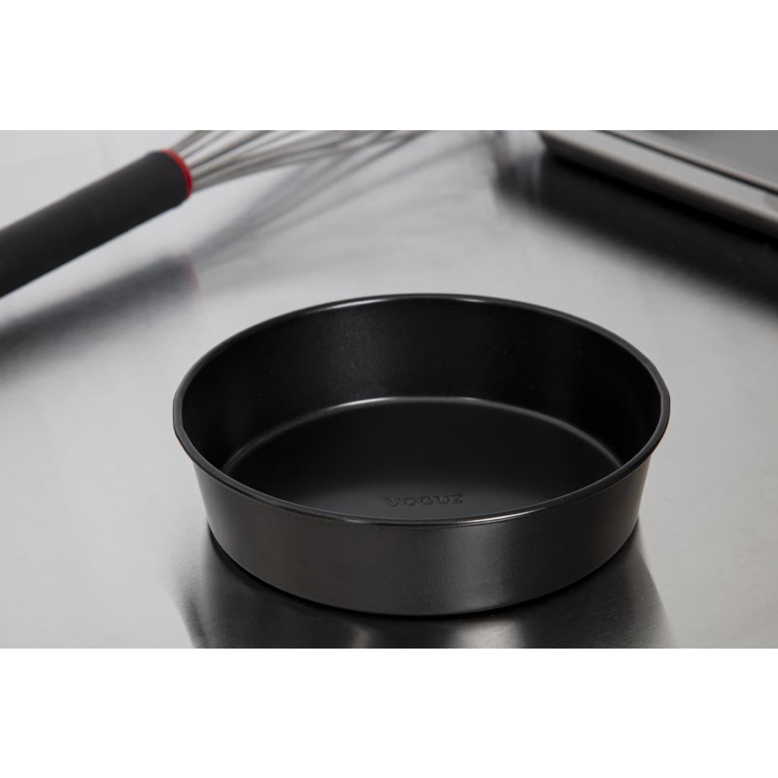 Vogue Non-Stick Cake Tin 165mm