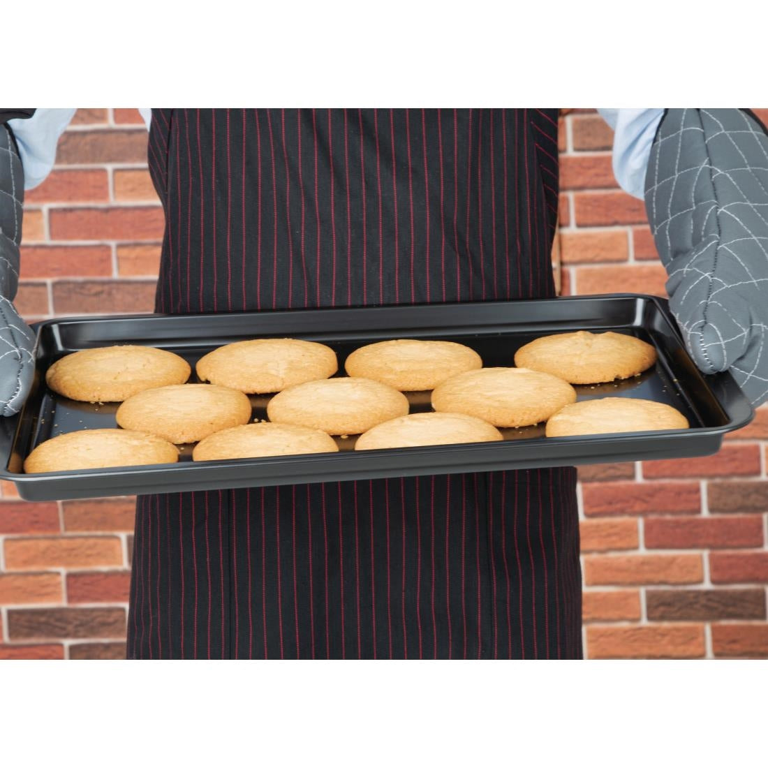 Vogue Non-Stick Carbon Steel Baking Tray 482 x 305mm