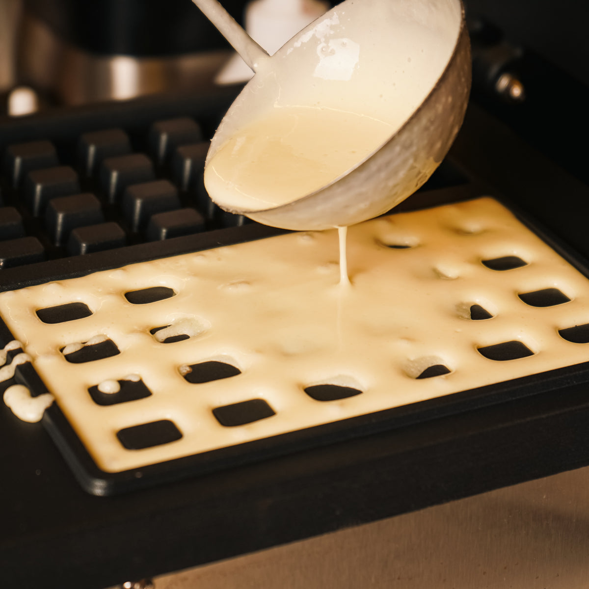HAXRO Two Square Belgian Waffle Maker